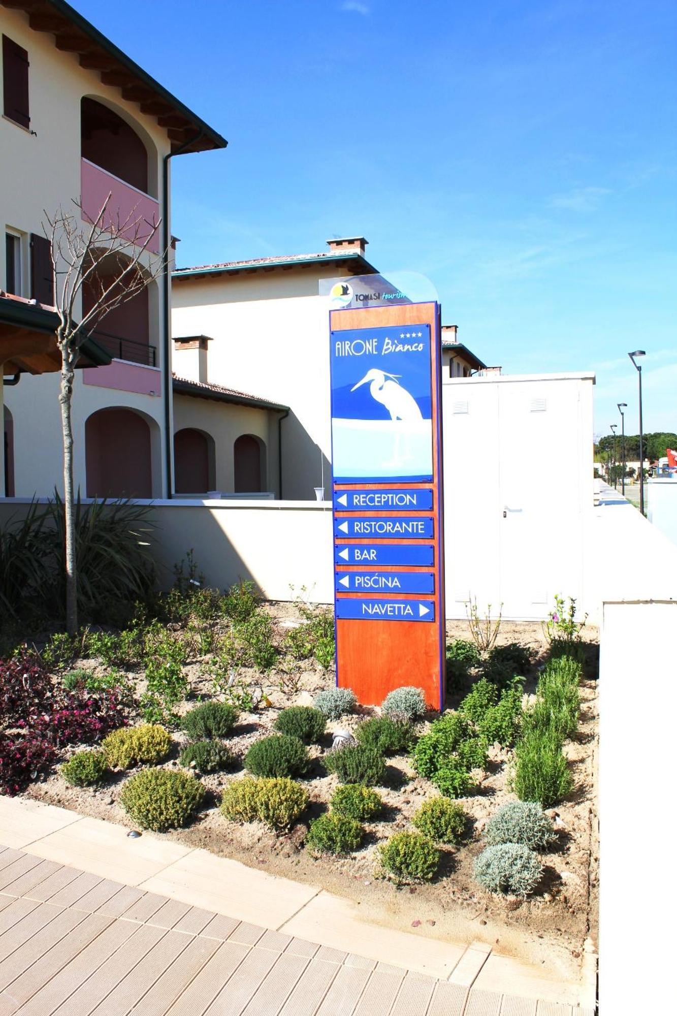 Airone Bianco Residence Village Lido delle Nazioni Buitenkant foto