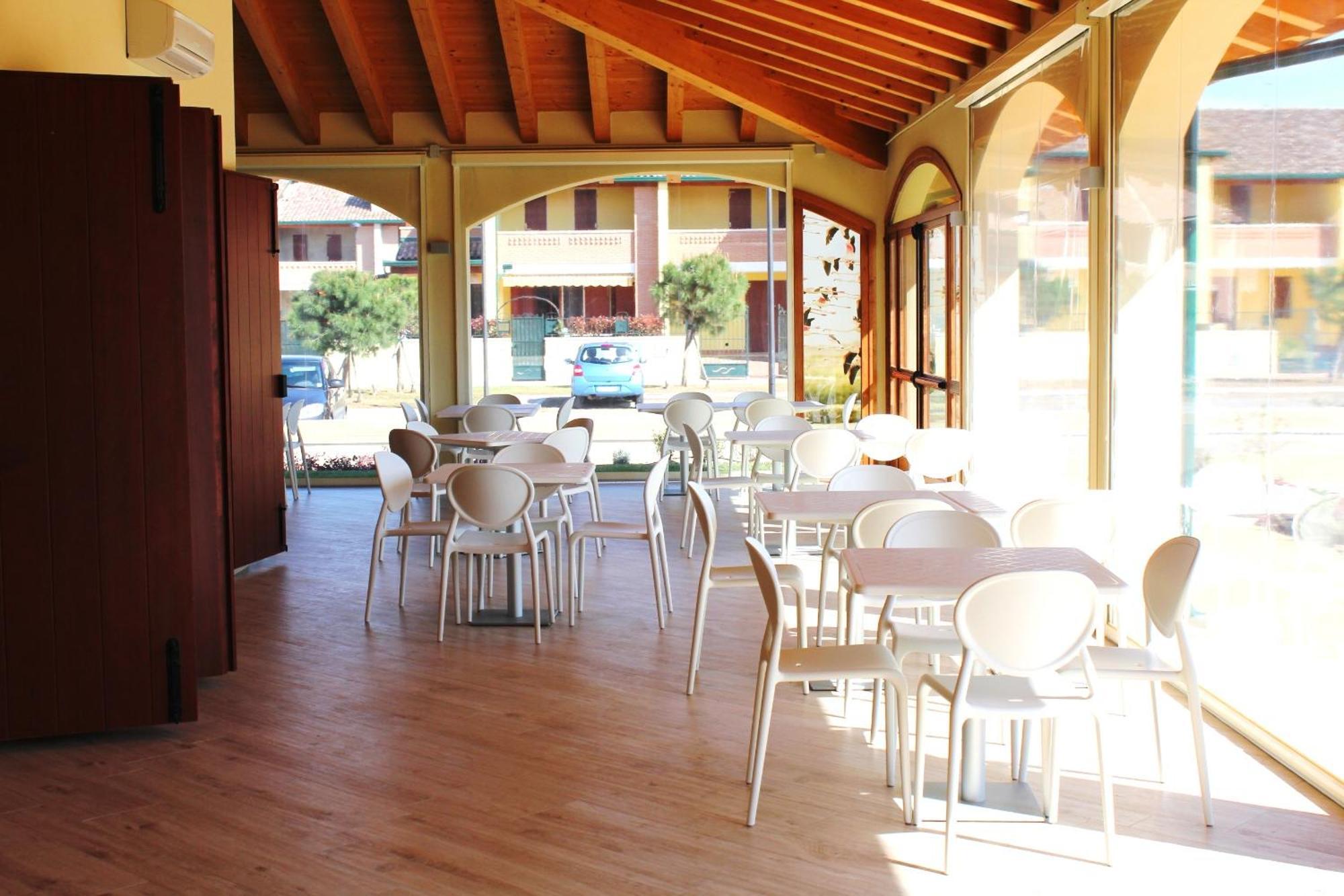 Airone Bianco Residence Village Lido delle Nazioni Buitenkant foto