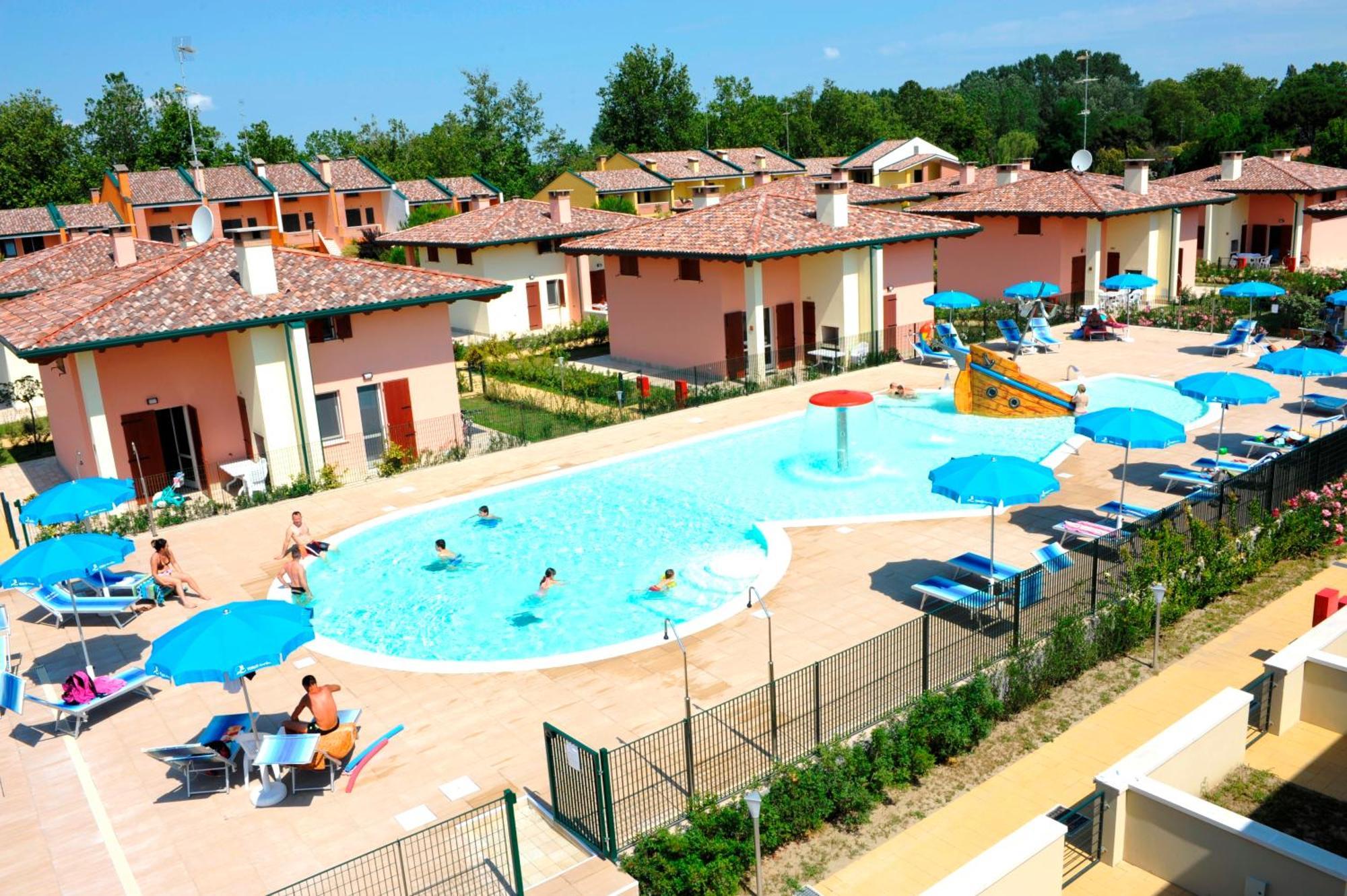 Airone Bianco Residence Village Lido delle Nazioni Buitenkant foto