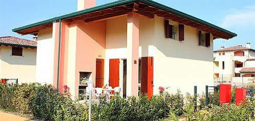 Airone Bianco Residence Village Lido delle Nazioni Buitenkant foto